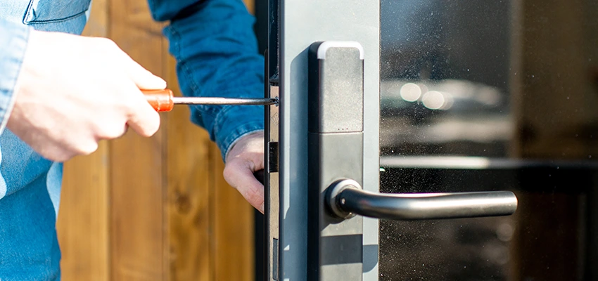 Aluminium Door Lock Replacement in South Gate, California