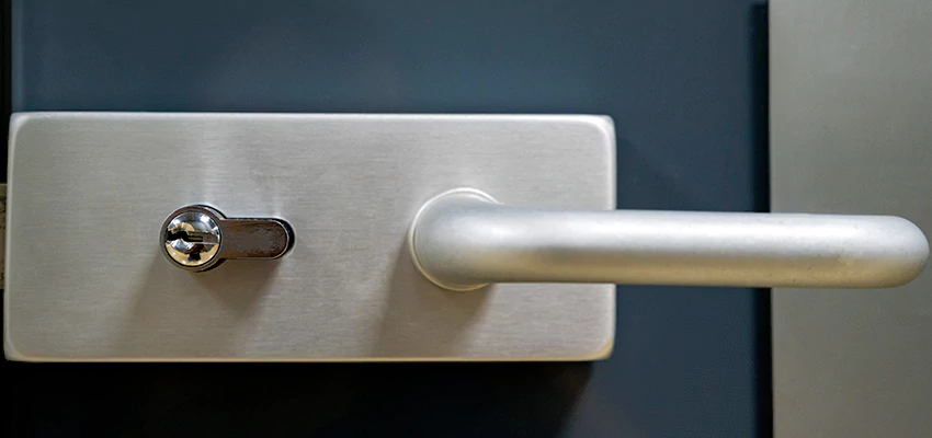 Change Patio Door Locks in South Gate, California